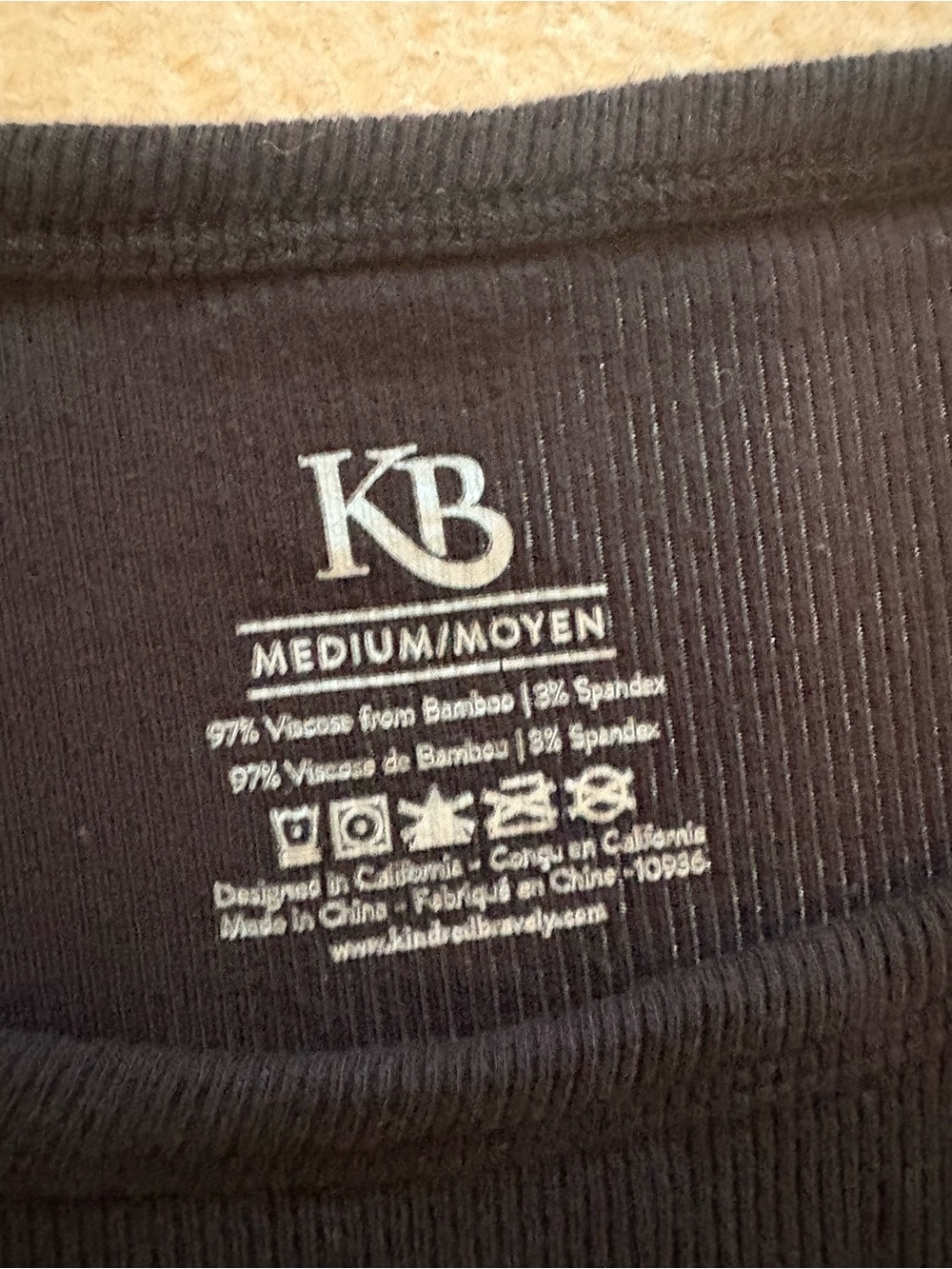 Black Kindred Bravely longsleeve nursing top - Picture 3 of 3